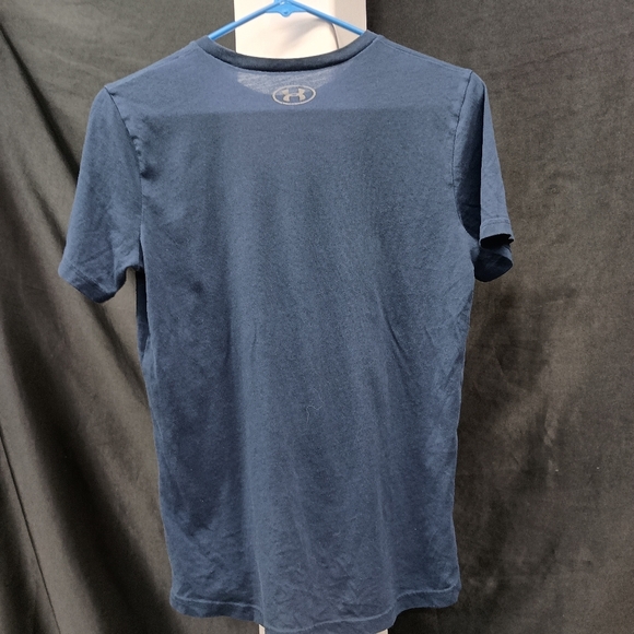 Under Armour Gray HeatGear Shirt - Picture 7 of 8